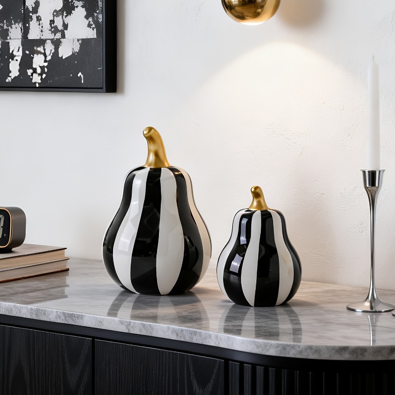 Black and White Striped Cerami - Tv Art And Craft recension och pris